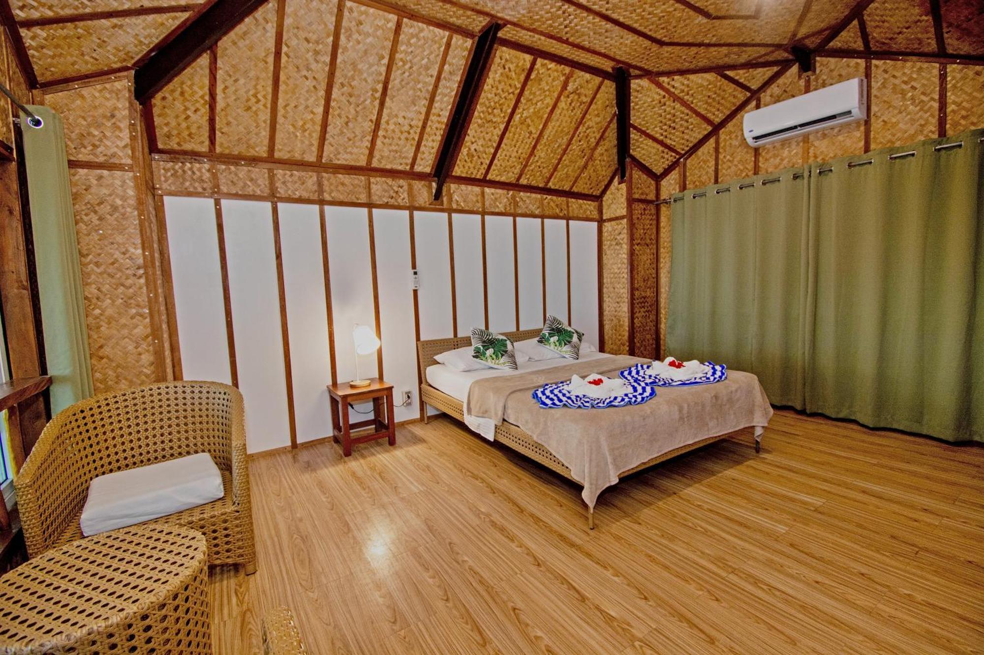 Ralph'S Place Balabag  Экстерьер фото